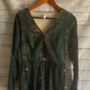 Xhiliration lace dress